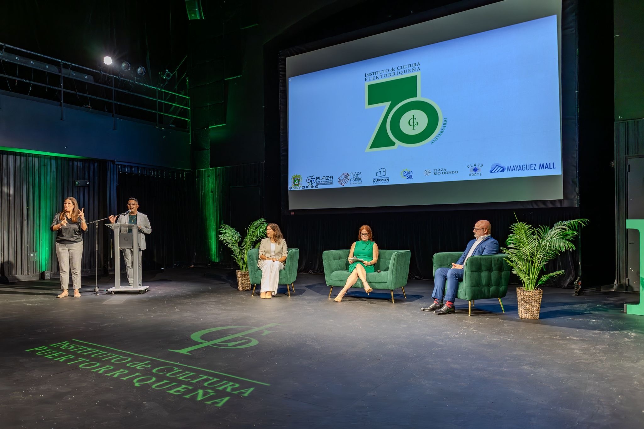 El cartel del 70 aniversario del ICP resalta la misión de llevar la cultura al encuentro del pueblo, en espacios cotidianos.
