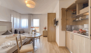 Cada pieza puede personalizarse según el tamaño y la necesidad del espacio: ideal para estudios o apartamentos pequeños.