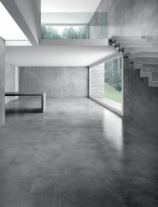 Ejemplo de concreto pulido en espacio contemporáneo.